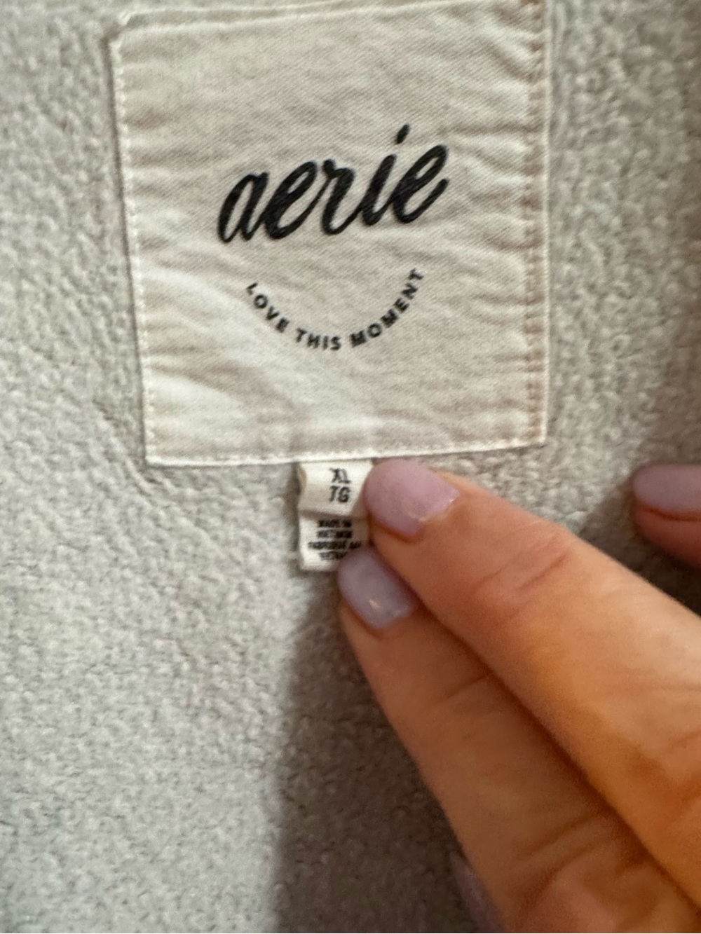 Aerie Light Gray Fleece Pullover xl - Picture 2 of 4